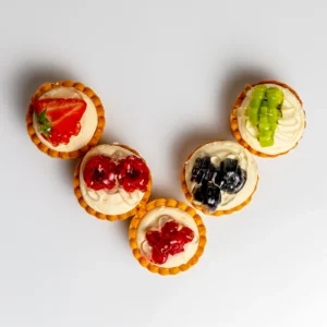 Mini tarte cu fructe