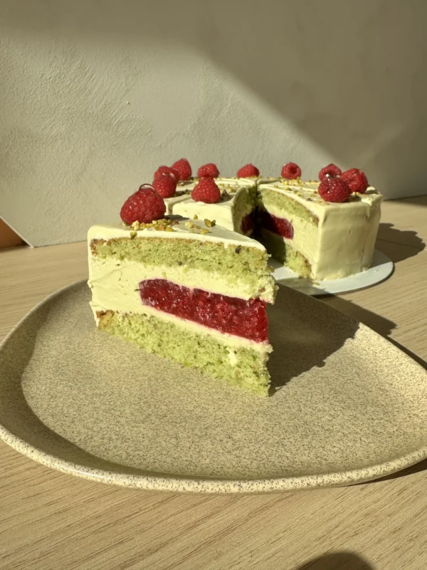 Tort Fistic și zmeură